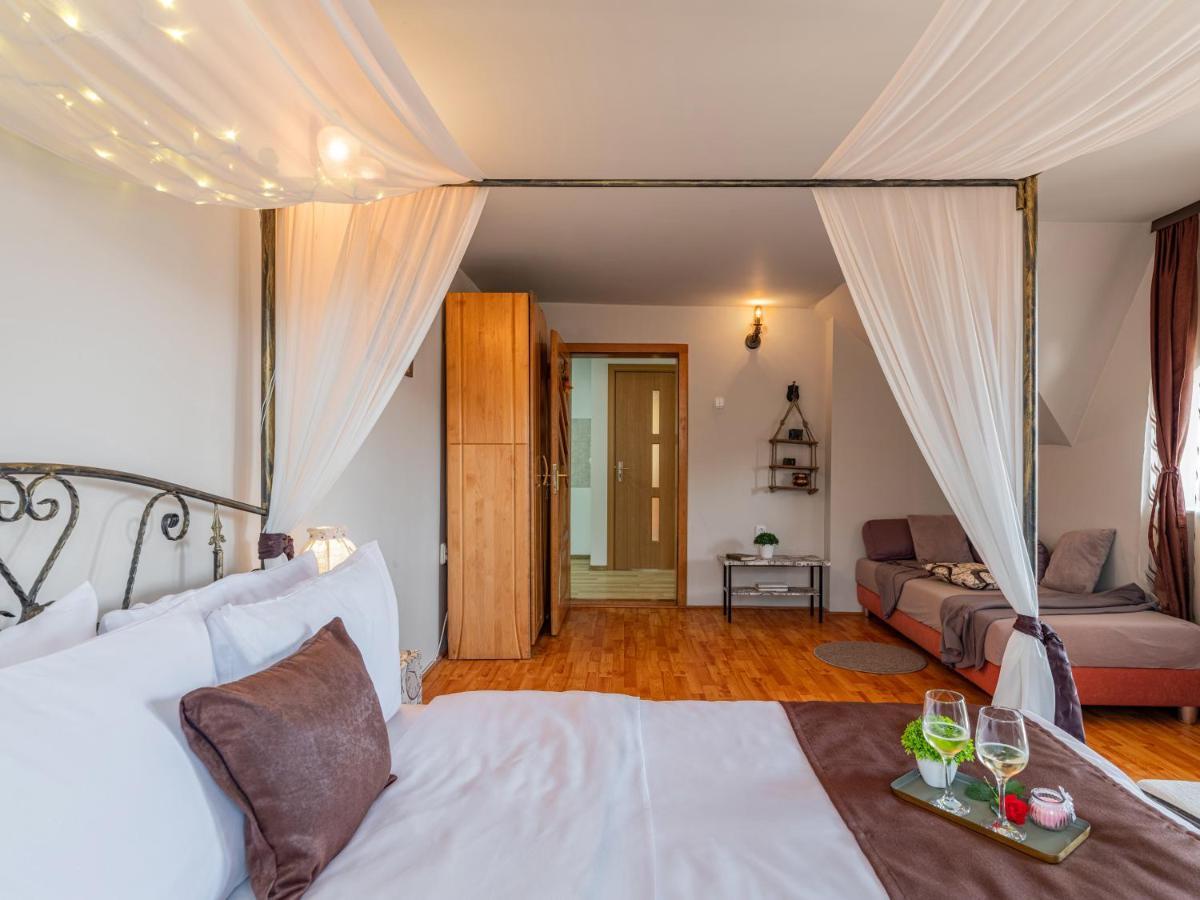 Rose Apartment Sighisoara Luaran gambar