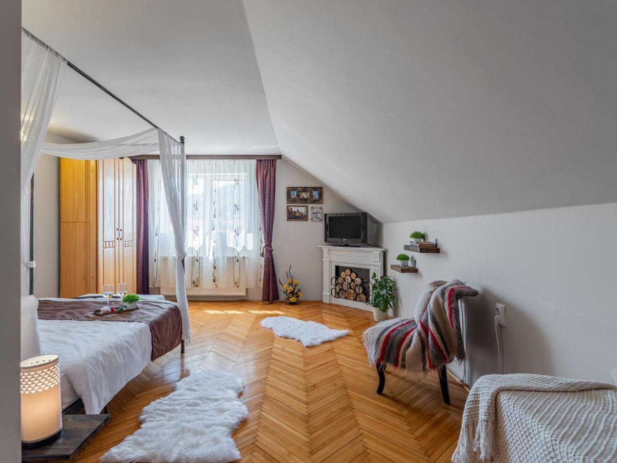 Rose Apartment Sighisoara Luaran gambar
