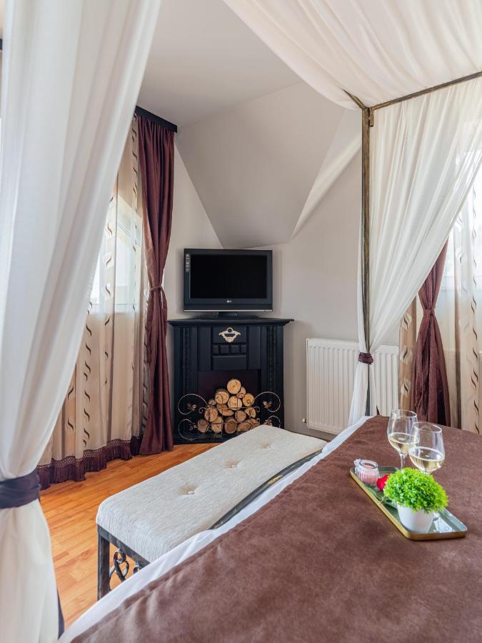 Rose Apartment Sighisoara Luaran gambar